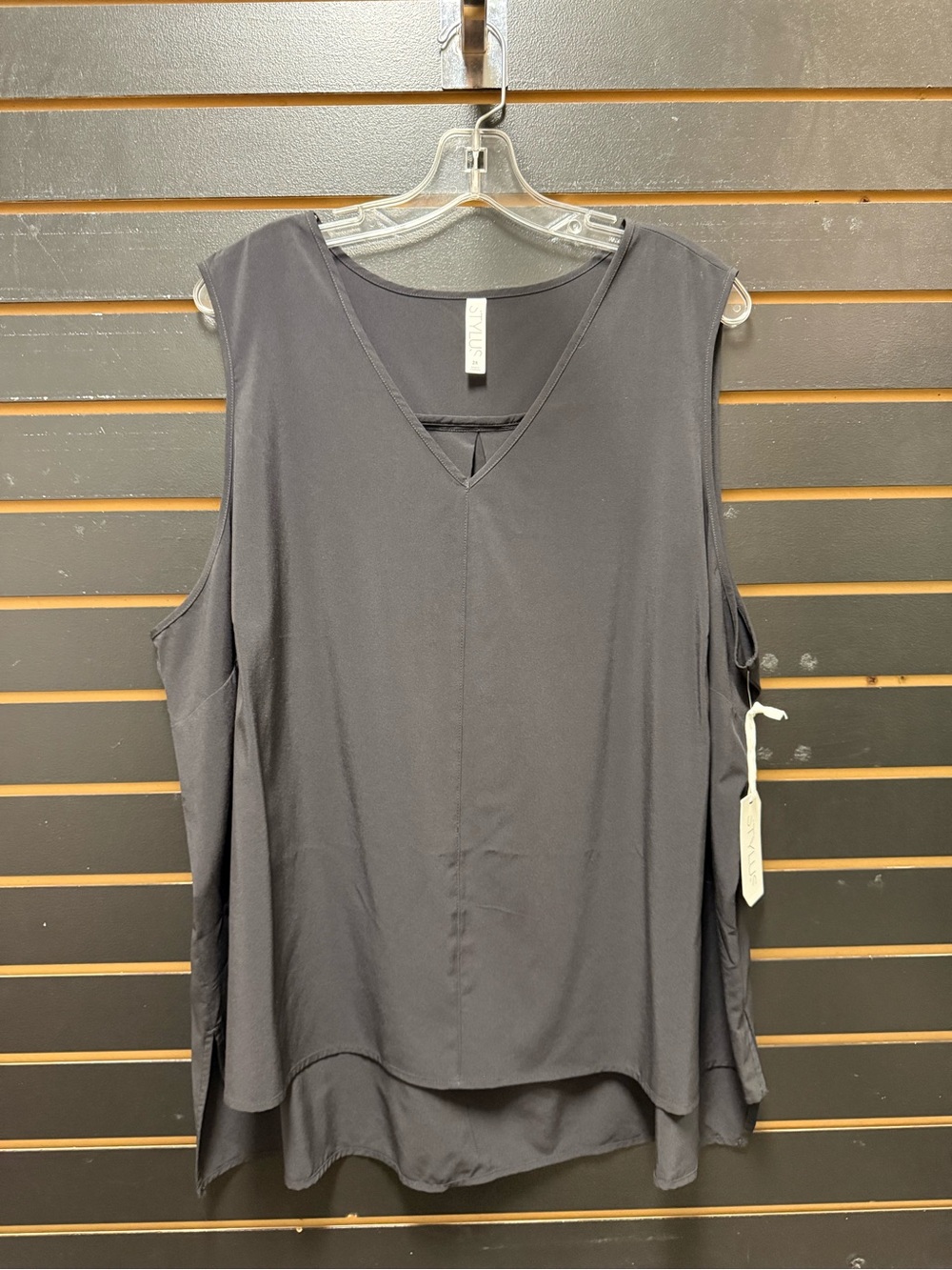 NWT Stylus Black Sleeveless V-Neck Draped Top Size 2X